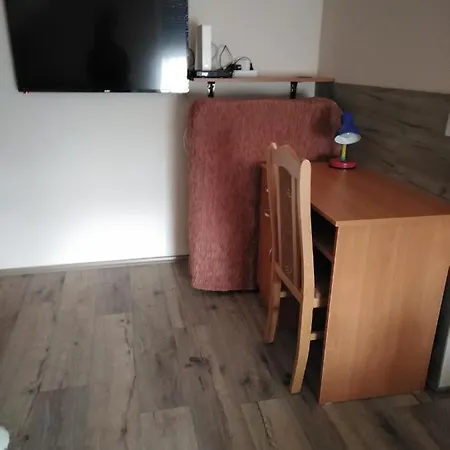 Budai Vám *