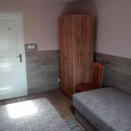 Budai Vam Apartmanhaz *