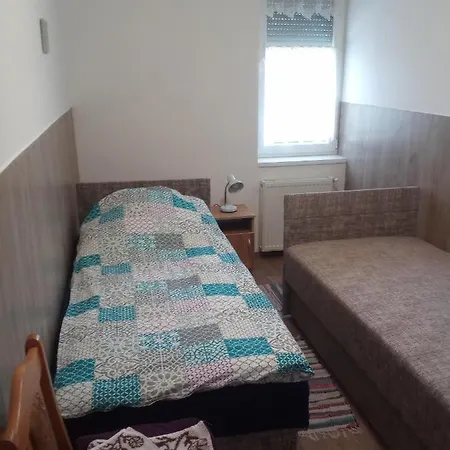 Guest house Budai Vam Apartmanhaz Pecs
