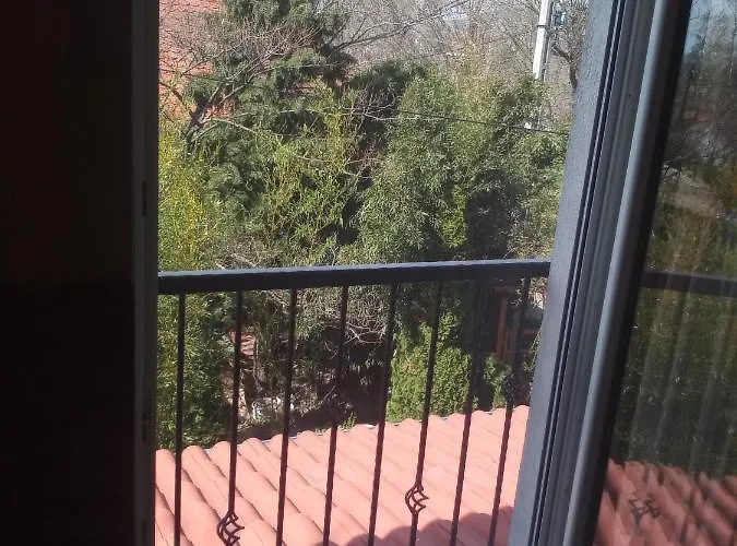 Budai Vam Apartmanhaz *