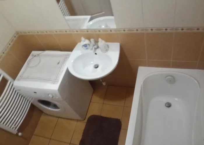 Budai Vam Apartmanhaz Pecs