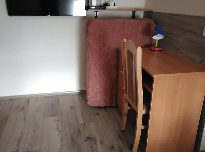 Budai Vam Apartmanhaz *