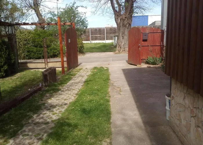 Guest house Budai Vam Apartmanhaz *