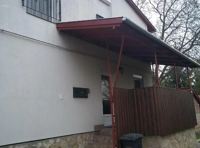 布达瓦姆公寓 招待所 佩奇