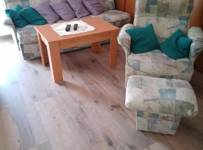 Budai Vam Apartmanhaz Pensjonat Pécs